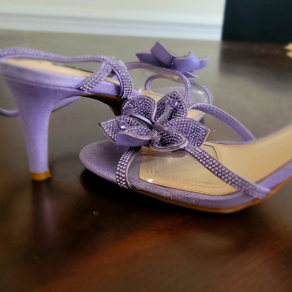 Purple Dress Heels. (USED)